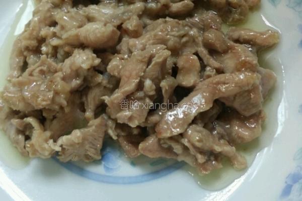 瘦肉炒韭菜花的做法图解6