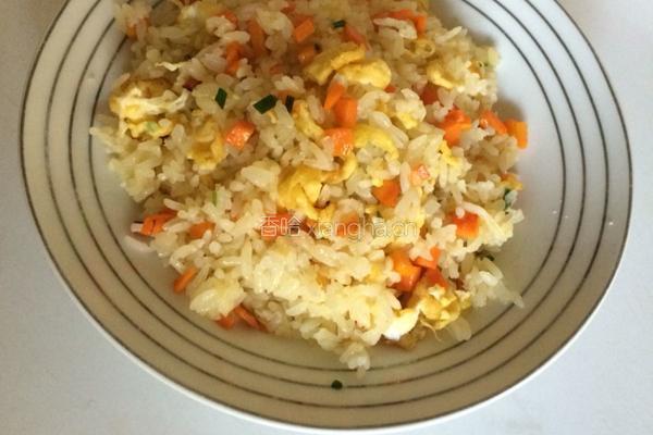 鸡蛋炒米饭的做法图解8