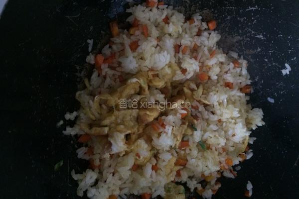 鸡蛋炒米饭的做法图解6
