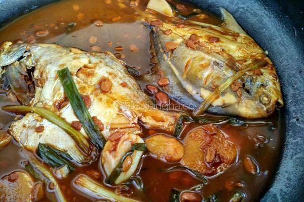 酱烧鲳鱼的做法图解5