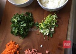 蛋炒饭的做法图解1