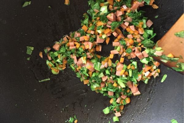 蛋炒饭的做法图解2
