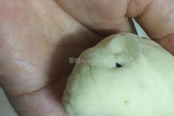 小老鼠甜馒头的做法图解16