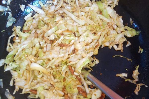五花肉炒饼 家常菜的做法图解6