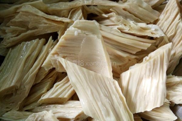 豆角腐竹炒肉片的做法图解2