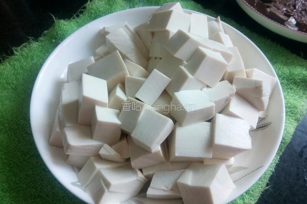 红白麻婆豆腐的做法图解1