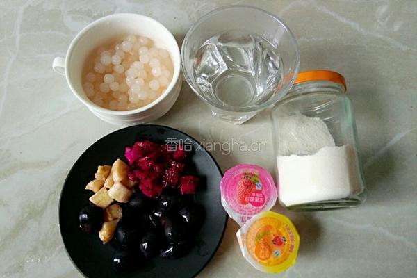 水果缤纷西米露的做法图解1