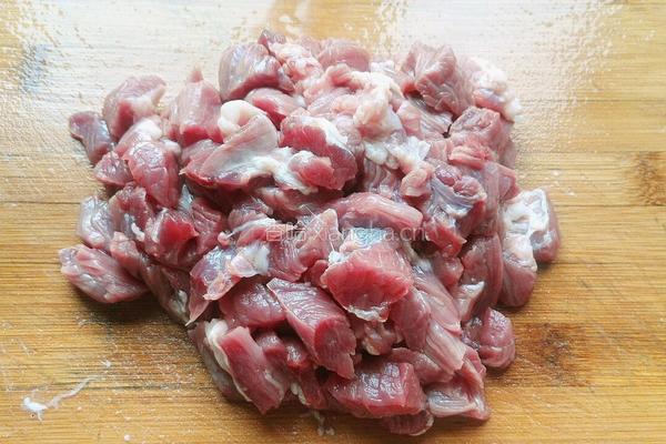自制牛肉丸的做法图解1