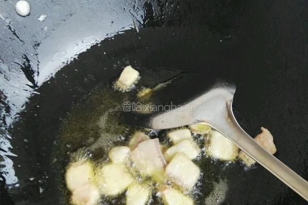 白菜地瓜粉丝炒肉片的做法图解5