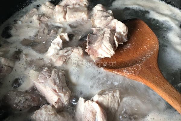 电饭锅焖排骨的做法图解2
