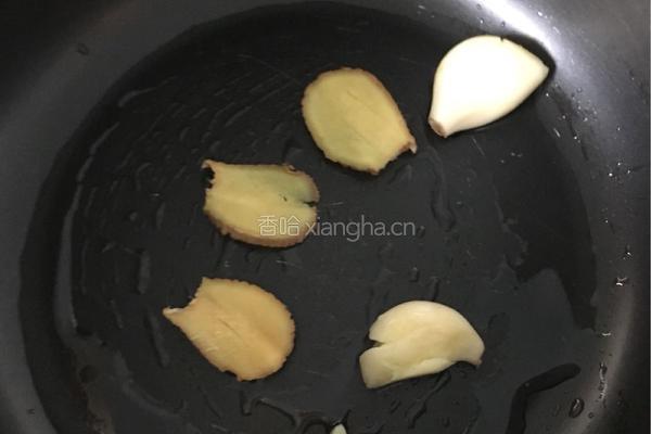 电饭锅焖排骨的做法图解4