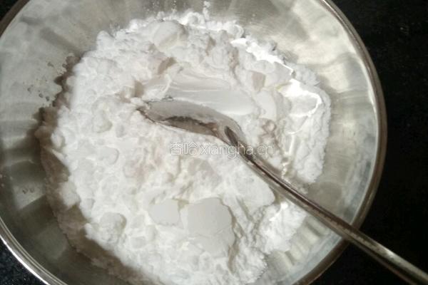 自制豌豆凉粉的做法图解1