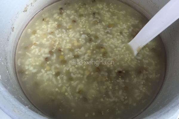 小米绿豆粥的做法图解6