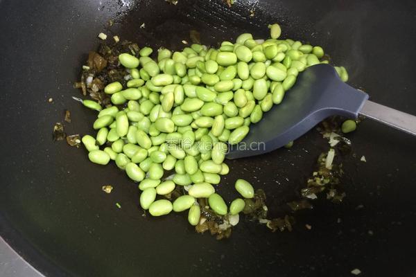 雪菜毛豆的做法图解7