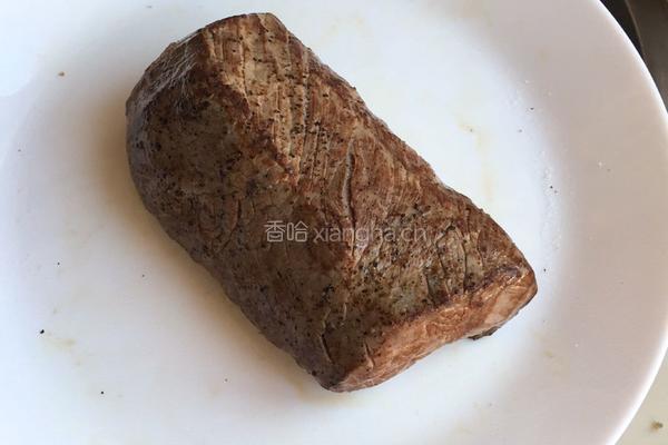 威灵顿牛排的做法图解14