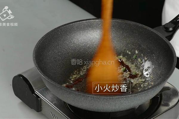 酱香浓郁的开胃鲁菜 三步学会秘制酱焖鸡的做法图解15