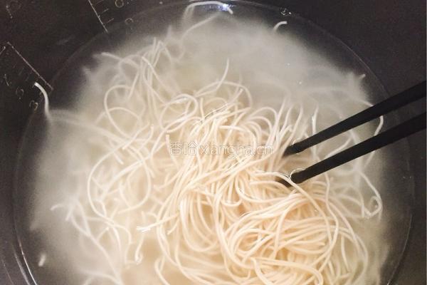油豆腐肉丝炒面的做法图解2