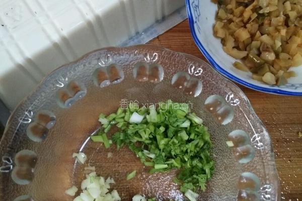 凉拌豆腐的做法图解2