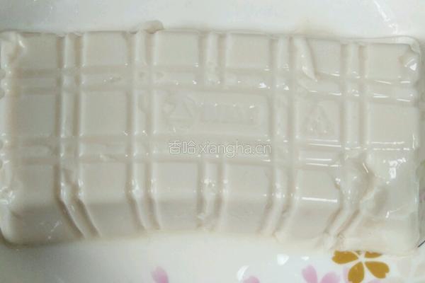 凉拌豆腐的做法图解3