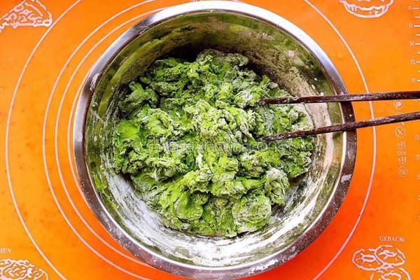 菠菜葡萄干发糕的做法图解5