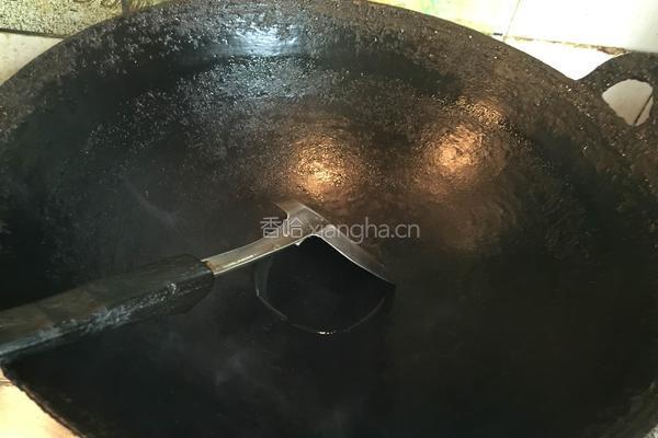 鸡胗炒橄榄菜的做法图解1