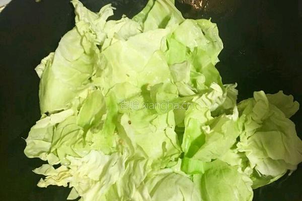 干煸卷心菜噢的做法图解5