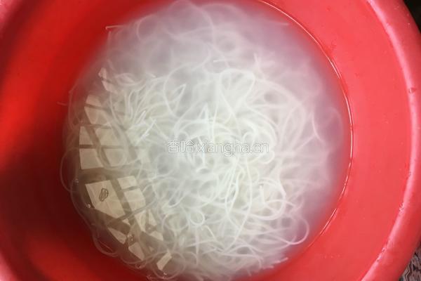 炒粉干的做法图解3