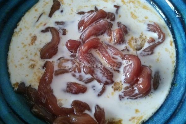 肉段烧茄子的做法图解2