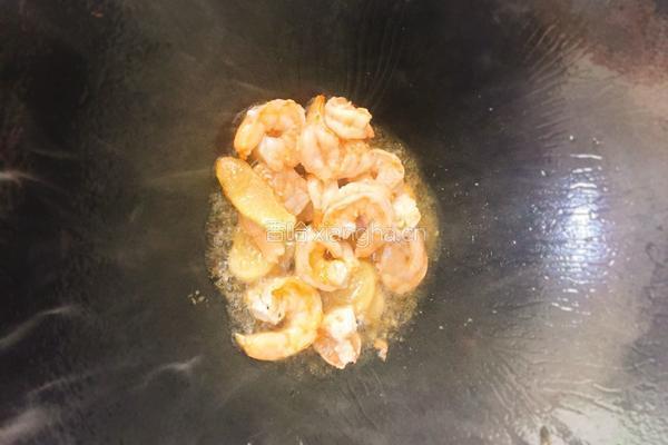 虾仁豆腐汤的做法图解5