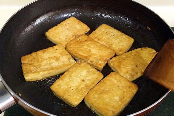 日式沙拉汁煎豆腐的做法图解7