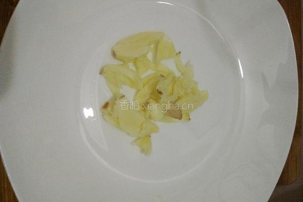 腊肉炒茭白的做法图解3