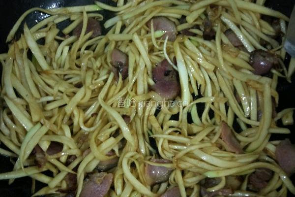 腊肉炒茭白的做法图解7