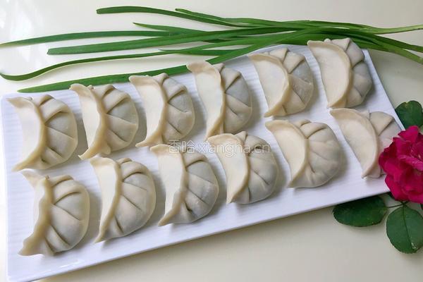 韭菜饺子的做法图解11