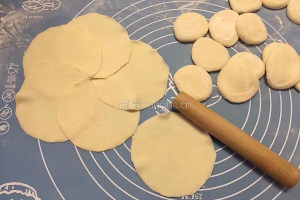 韭菜饺子的做法图解9
