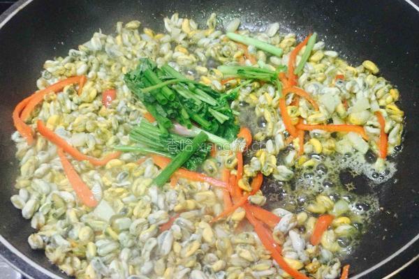 蒜蓉葱花炒海瓜子肉的做法图解6