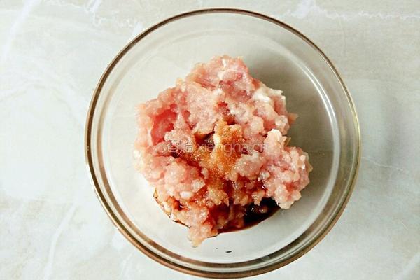 肉末酸豆角的做法图解2