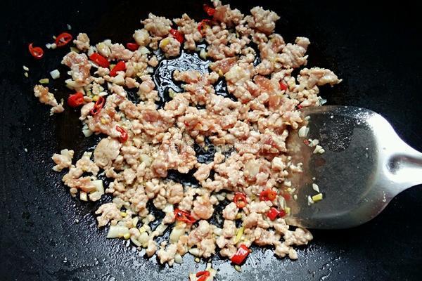 肉末酸豆角的做法图解6