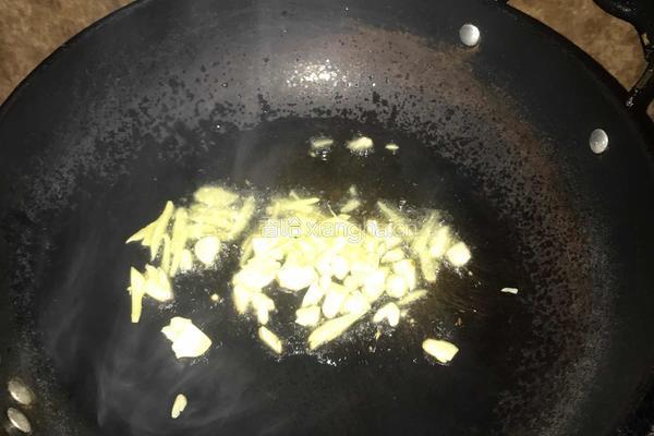 爆炒花哈的做法图解4