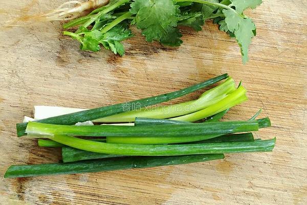 鲫鱼豆腐汤的做法图解5