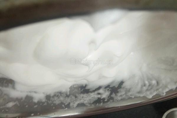 戚风蛋糕的做法图解11