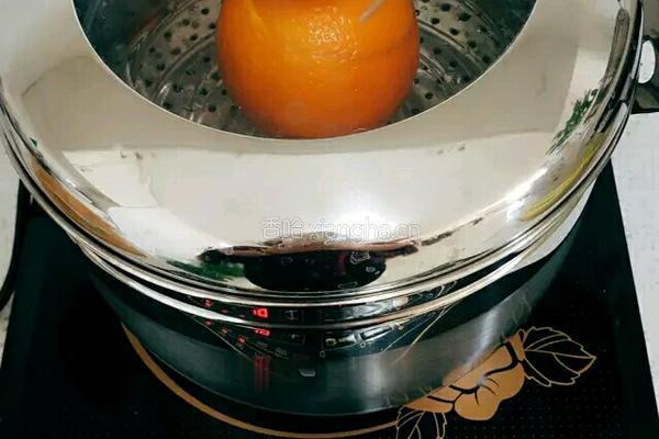 食疗妙方能调理宝贝咳嗽的盐蒸橙子的做法图解9