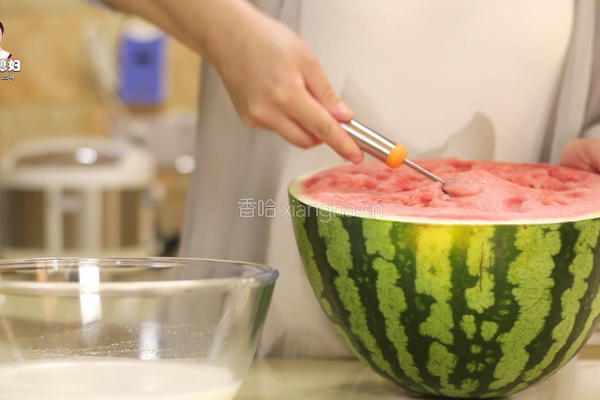 西瓜牛奶冰露的做法图解8