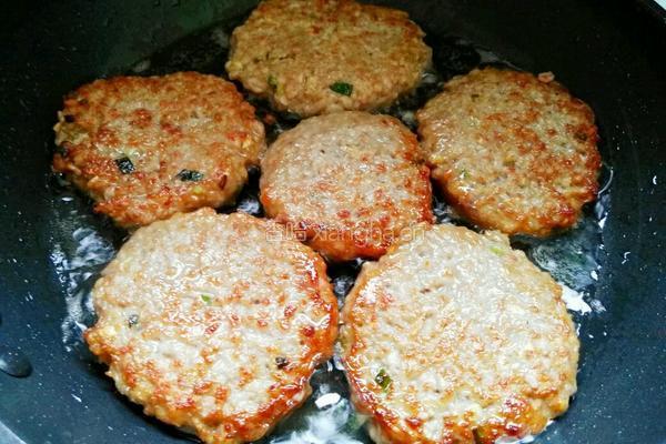 茄汁藕饼的做法图解6