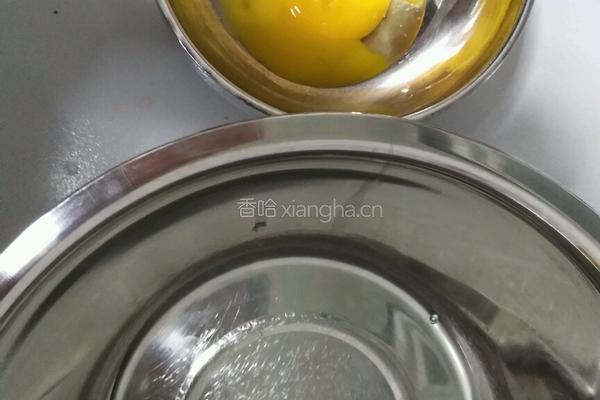 抹茶蒸蛋糕的做法图解1