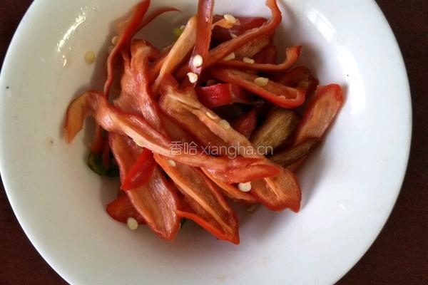 芹菜炒肉丝的做法图解3
