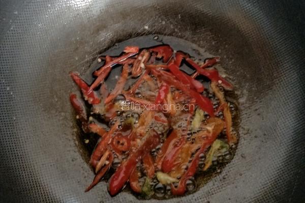 芹菜炒肉丝的做法图解7