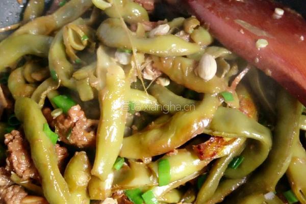 一锅俩菜之一 排骨炖豆角的做法图解10