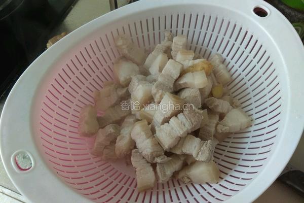 红烧肉炖土豆的做法图解5