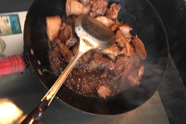 马铃薯炖肉的做法图解4