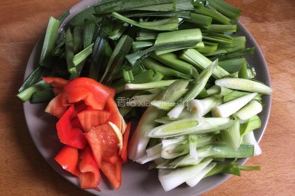 香菇酱炒回锅肉的做法图解4